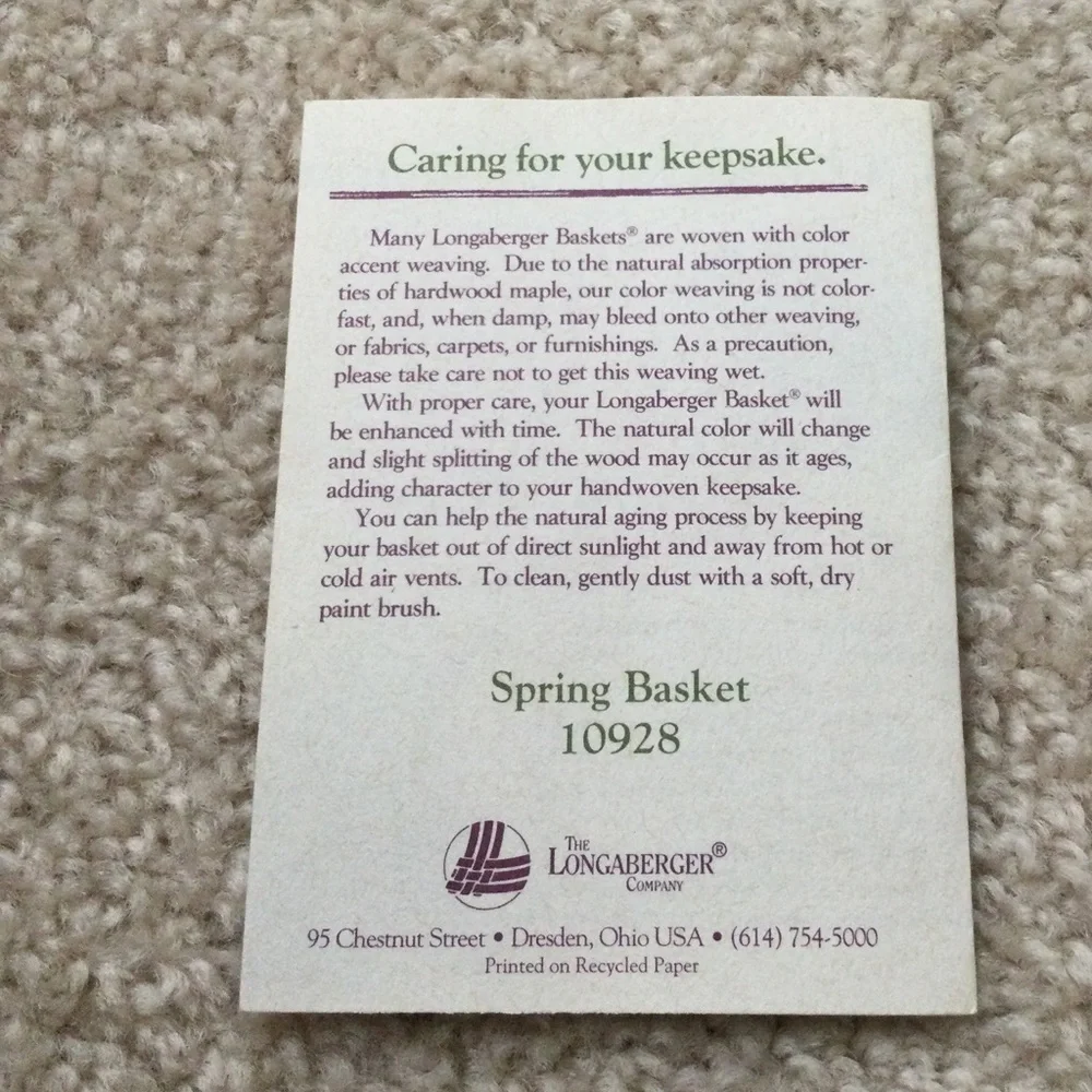 Longaberger Spring Basket with Handle with Wood 4 Way Divider and Protector